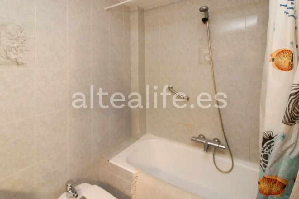 Apartamento con 4 Dormitorios en la zona del Puerto (29/30)