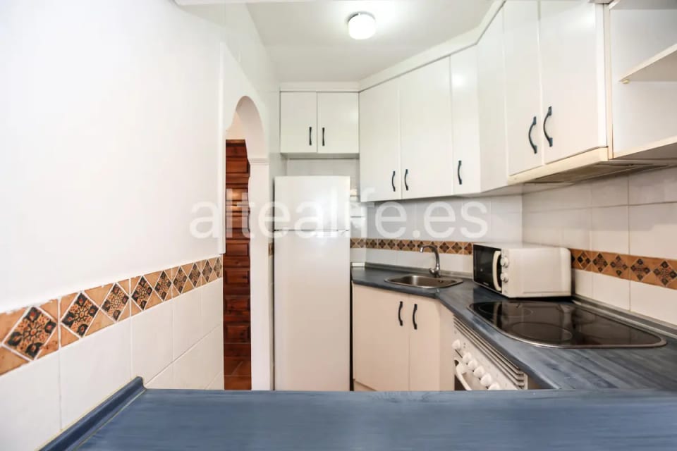 Apartamento Bajo en Primera Linea de Playa en la zona de Cap Negret (16/30)