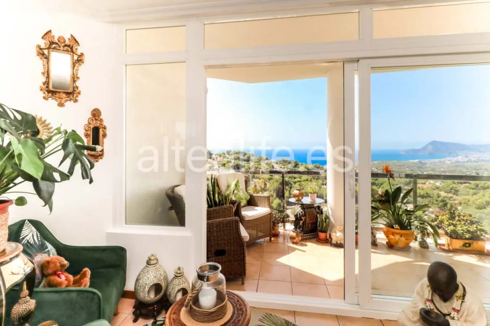 Apartamento con Vistas al Mar en Sierra de Altea, Terraza 44 m², Garaje y Piscina (18/30)