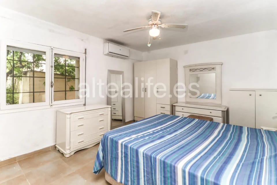 Villa con Gran Parcela en Venta en La Nucía Cerca de Altea y Benidorm (29/30)