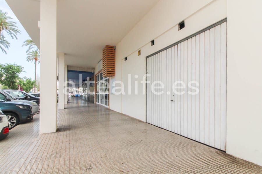 Local Comercial de 90 m2 en la zona del Puerto de Altea (7/10)