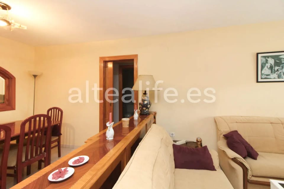 Apartamento con 4 Dormitorios en la zona del Puerto (15/30)