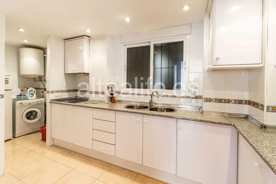 Apartamento de 79 m² en venta en el centro de Altea (10/28)
