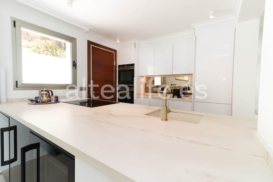 Moderna Villa con Vistas al Mar en Sierra de Altea (27/30)