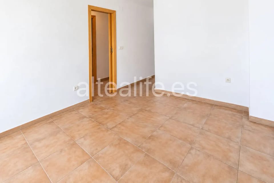 Larga Estancia | Apartamento en Primera Línea de Mar en la zona de Cap Negret (12/30)