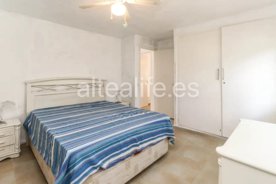 Villa con Gran Parcela en Venta en La Nucía Cerca de Altea y Benidorm (30/30)