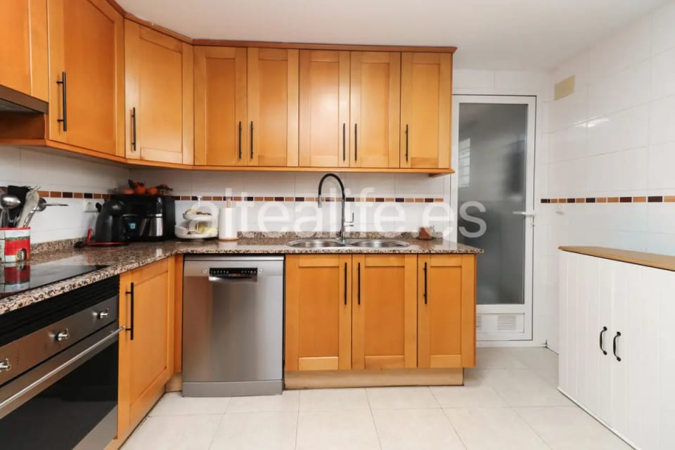 Amplio Apartamento Reformado en Garganes Altea (15/30)