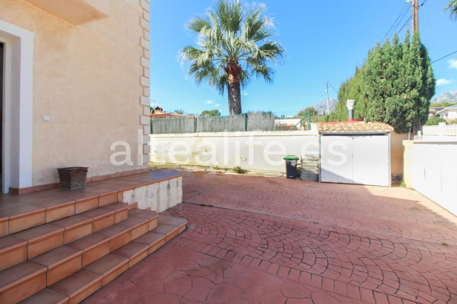 Villa con Piscina y Exterior en la zona de la Nucía (8/30)