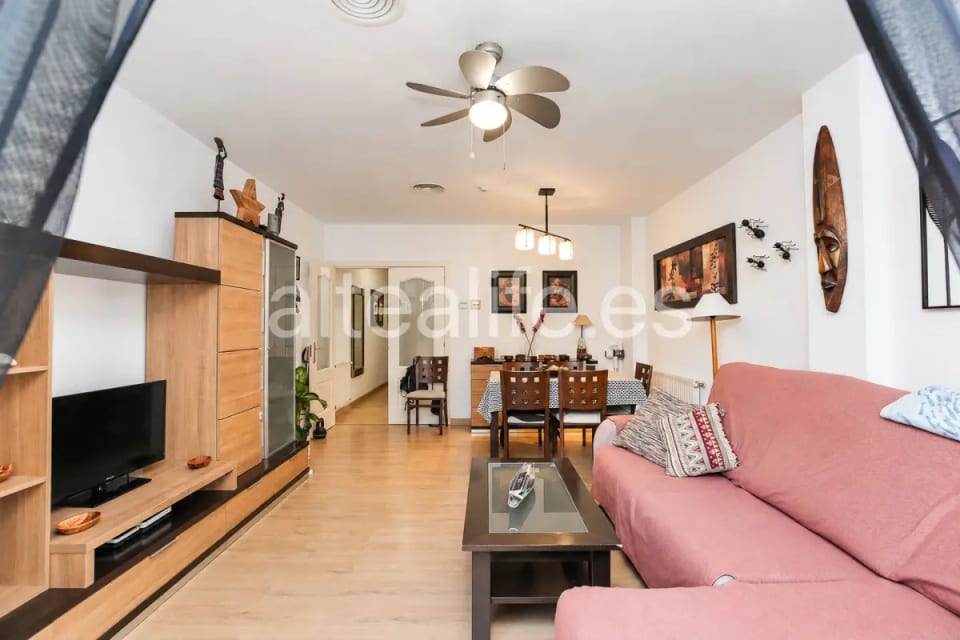 Apartamento con Jardín Privado, Garaje y Piscina Comunitaria en Garganes Altea (9/30)