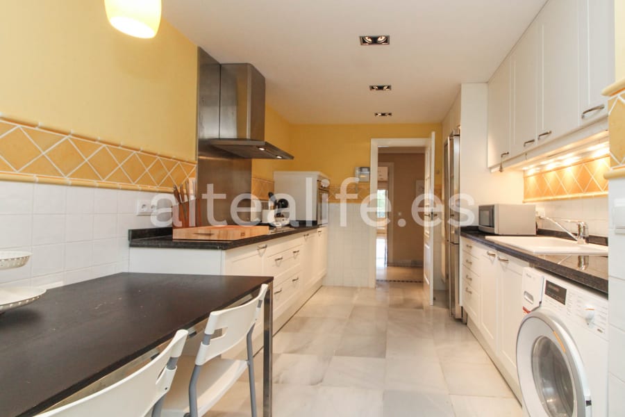 Lujoso Apartamento en Altea Hills: Espacio y Vistas Panorámicas (24/30)