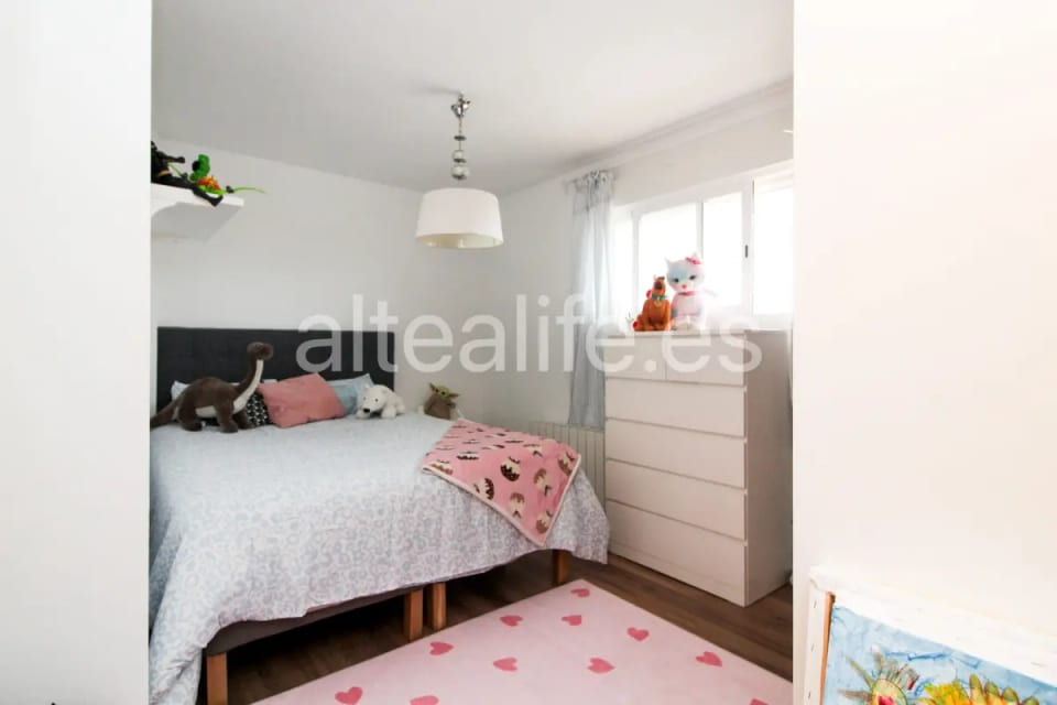 Amplio Apartamento Reformado en Garganes Altea (27/30)
