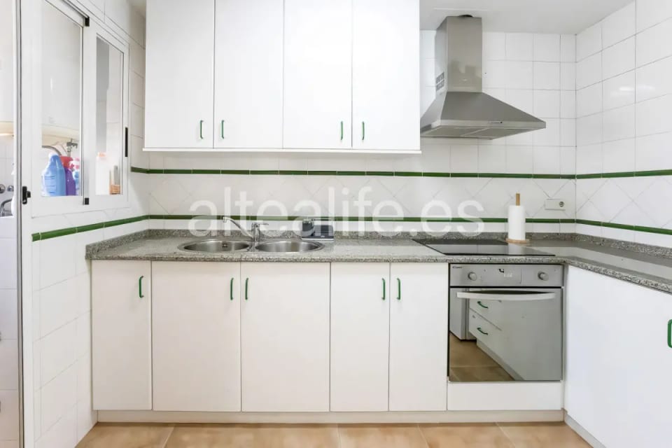 Larga Estancia | Apartamento en Primera Línea de Mar en la zona de Cap Negret (14/30)