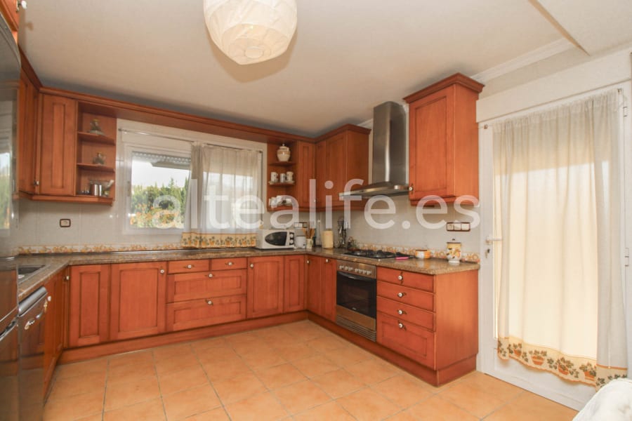 Villa de 550 m2 en la zona de Bello Horizonte (23/30)