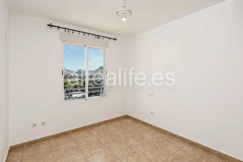 Apartamento en alquiler con terraza y garaje en la zona de Garganes Altea (30/30)