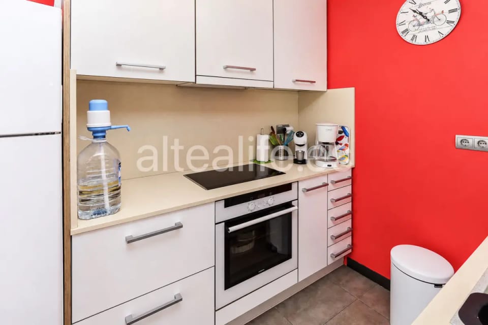Apartamento reformado en primera línea de playa con parking en Cap Negret Altea (15/30)