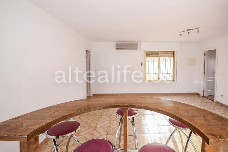 Villa con Apartamento Independiente en la Nucía (20/30)
