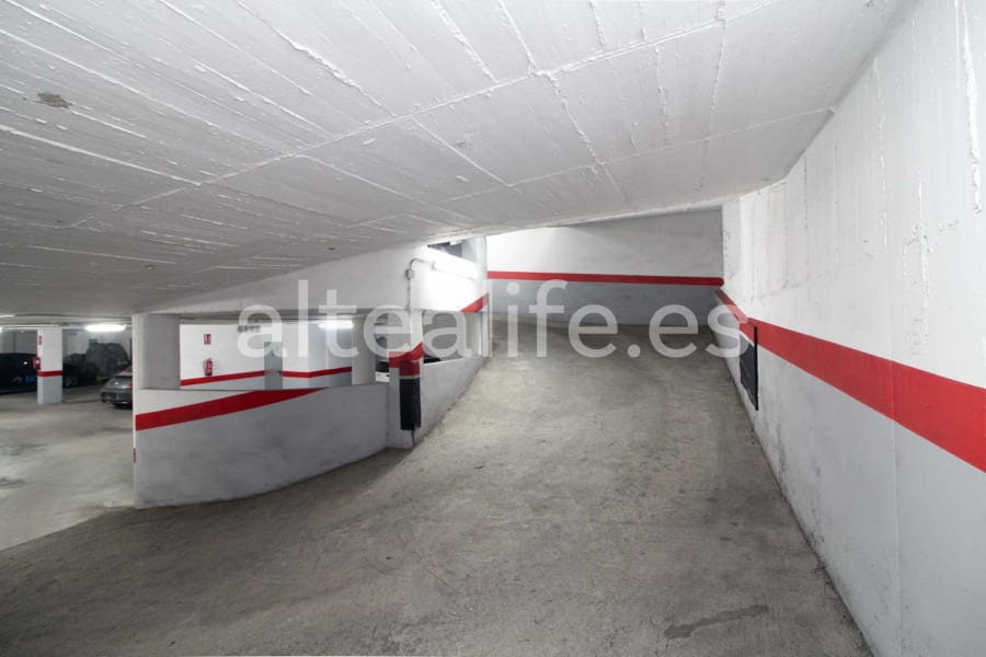 Garaje de 15 m2 en la zona de Garganes (8/14)