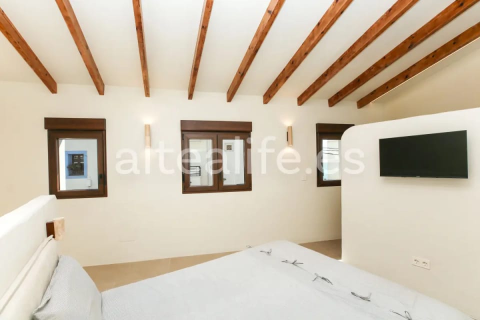 Casa de Pueblo Reformada en Venta en Altea Cerca del Mar (29/30)