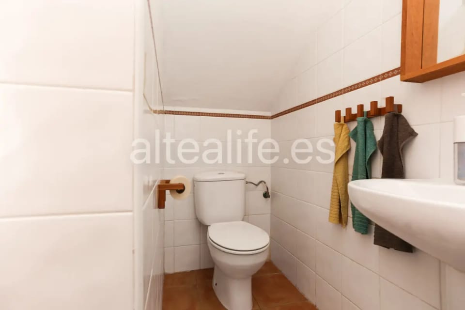 Bungalow en Esquina en Venta en La Nucía | Terrazas, Solárium y Piscina (12/30)