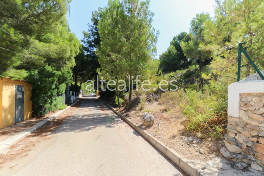 Parcela Urbana de 1000 m2 en la zona Sierra de Altea (10/10)