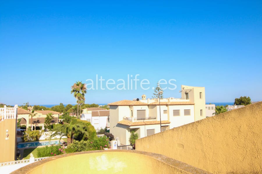 Villa con Jardín y Terrazas en la zona de Bello Horizonte (22/30)