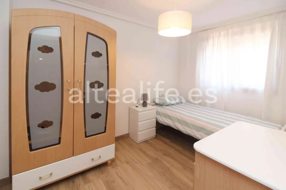 Villa de 3 Dormitorios con Terraza en El Tossal (21/30)