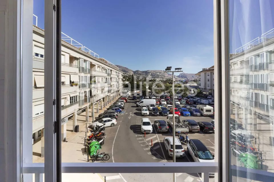 Apartamento en alquiler con terraza y garaje en la zona de Garganes Altea (13/30)