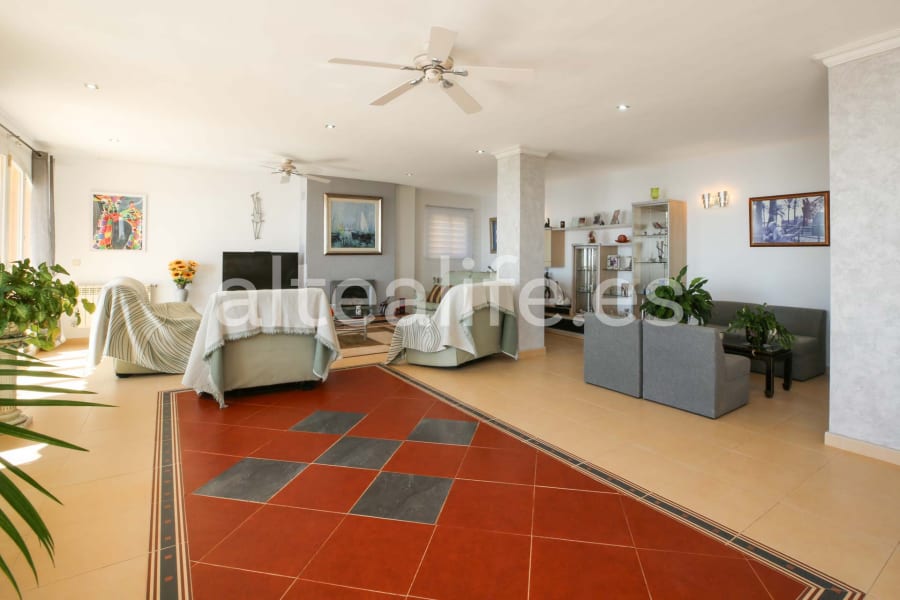 Villa con Piscina Privada y Vistas al Mar en Sierra de Altea (10/30)