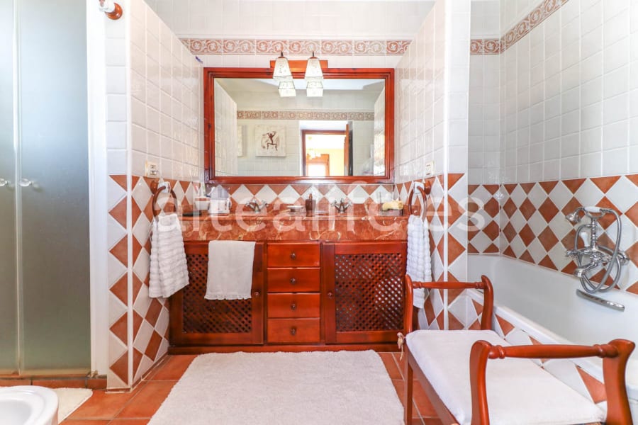Villa con Apartamento Independiente en Bello Horizonte (29/30)