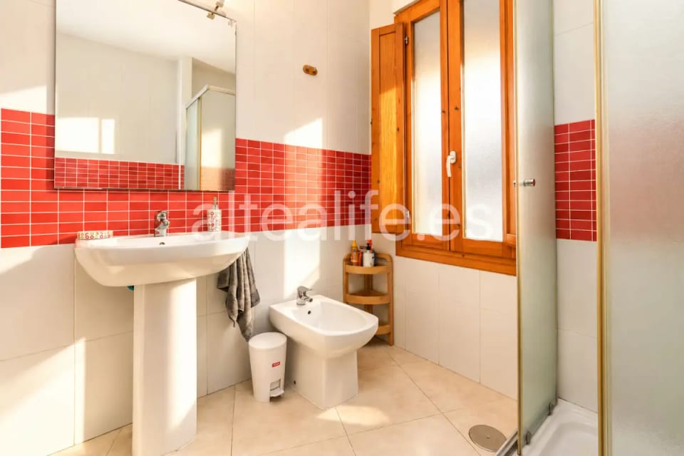Apartamento reformado de 2 dormitorios en la zona de Bellaguarda Altea (20/27)