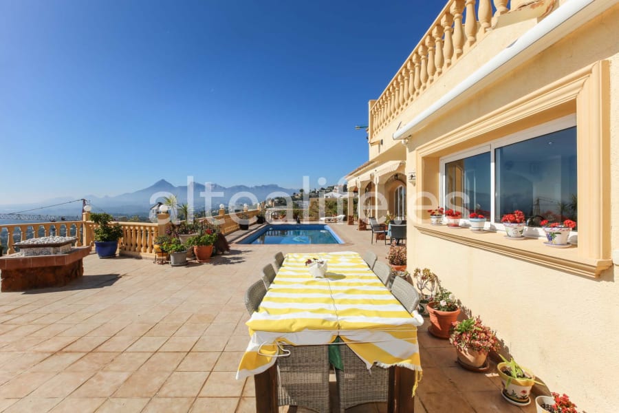 Villa con Piscina Privada y Vistas al Mar en Sierra de Altea (14/30)