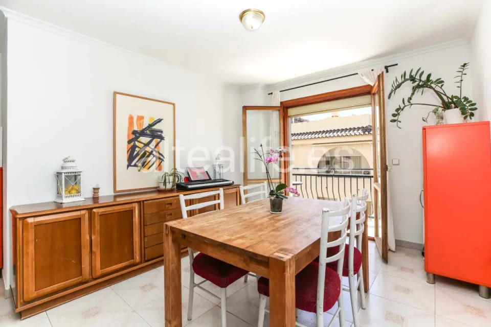 Apartamento Amplio en Venta en el Centro de Polop con Ascensor y Balcones (6/30)