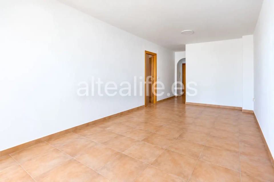Larga Estancia | Apartamento en Primera Línea de Mar en la zona de Cap Negret (11/30)