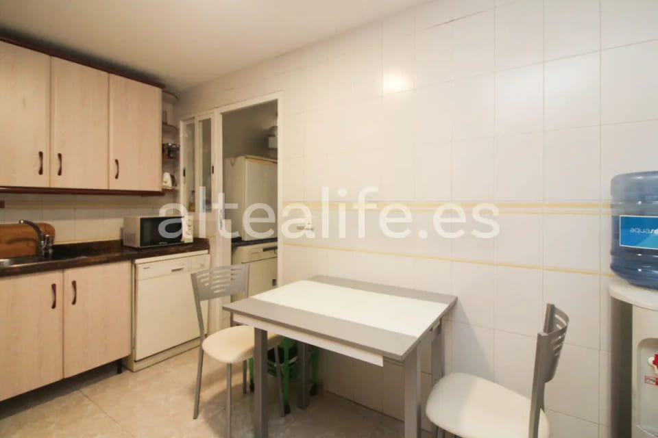 Apartamento con 4 Dormitorios en la zona del Puerto (18/30)
