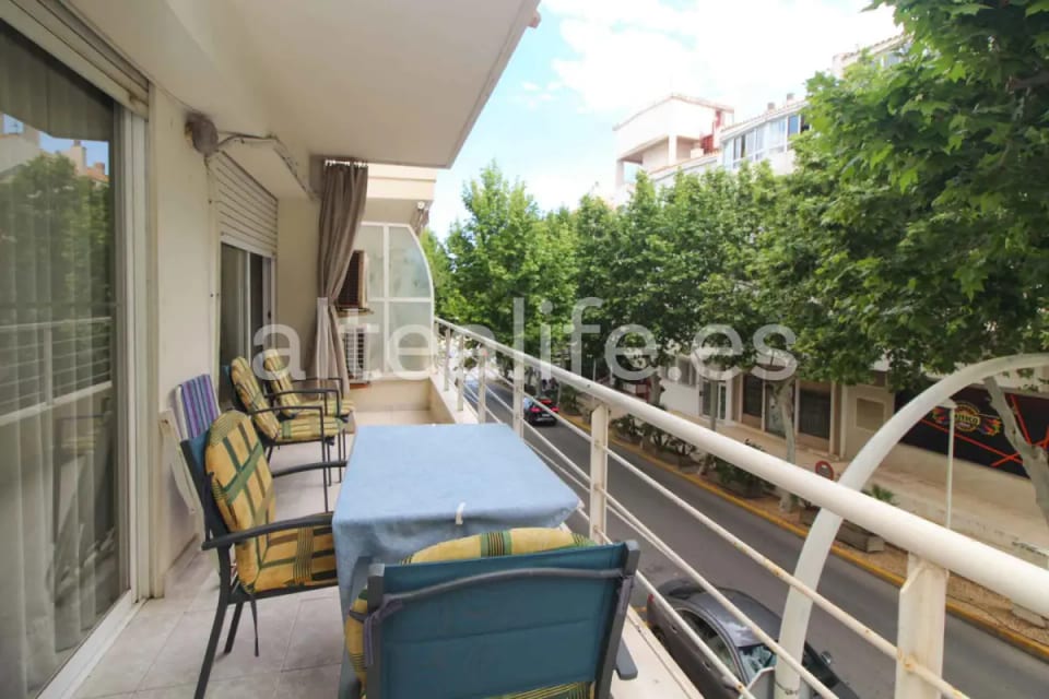 Apartamento con 4 Dormitorios en la zona del Puerto (9/30)
