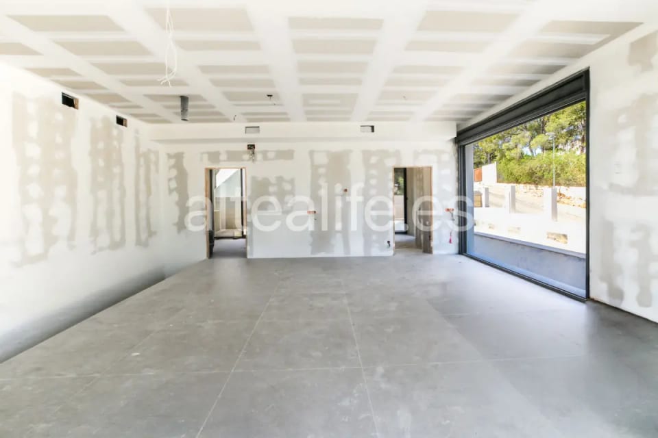 Villa de Obra Nueva en la Nucía con Piscina Privada y Vistas al Mar (22/30)