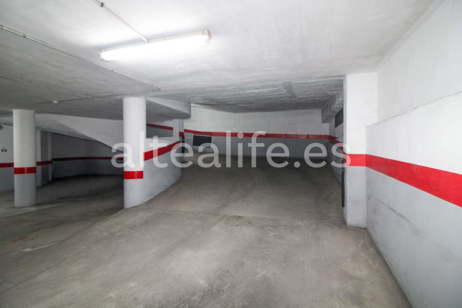 Garaje de 15 m2 en la zona de Garganes (6/14)