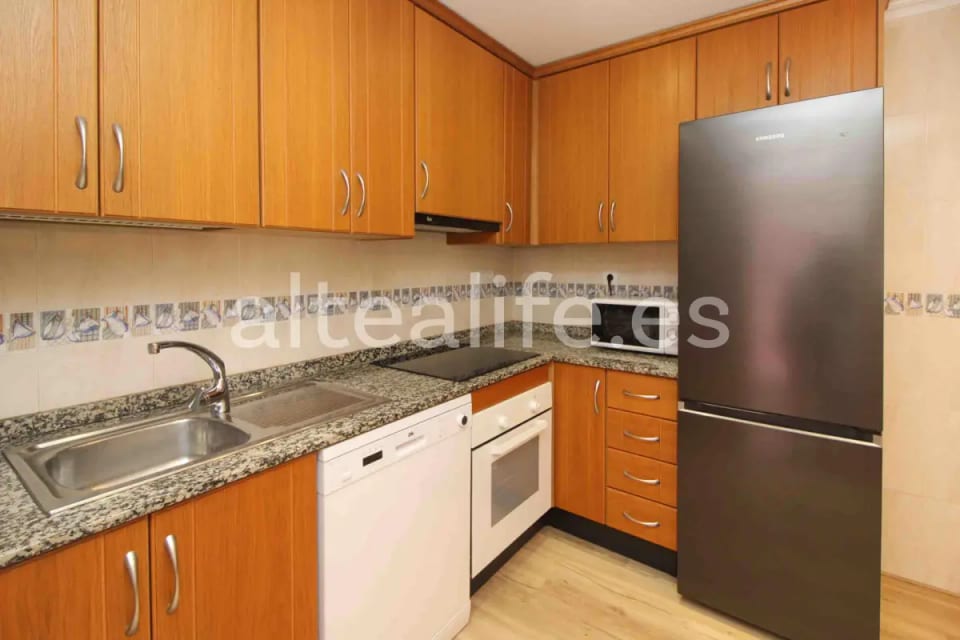 Villa de 3 Dormitorios con Terraza en El Tossal (13/30)