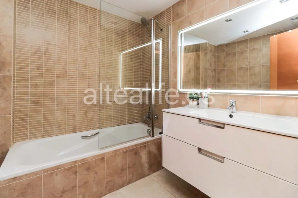 Amplio Apartamento Reformado en Garganes Altea (22/30)