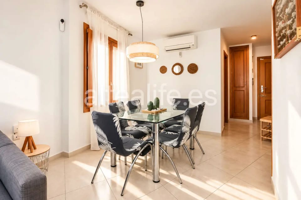 Apartamento reformado de 2 dormitorios en la zona de Bellaguarda Altea (10/27)