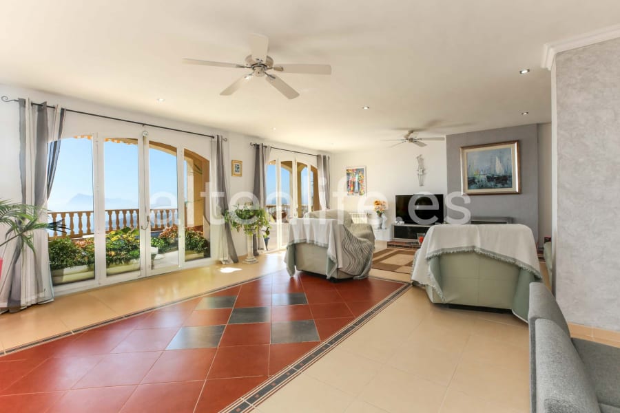 Villa con Piscina Privada y Vistas al Mar en Sierra de Altea (12/30)