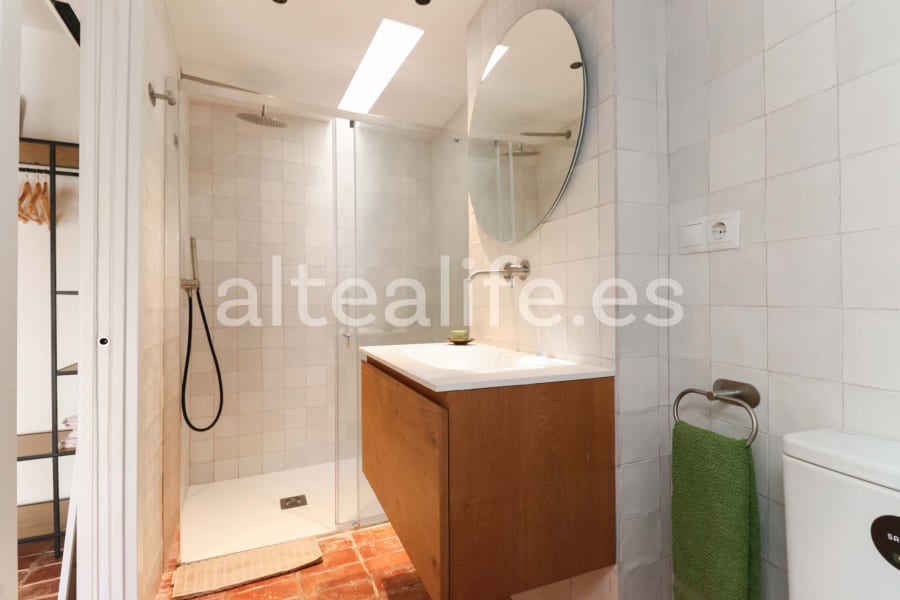 Casa de Pueblo Reformada y con Terraza en el Casco Antiguo (23/30)