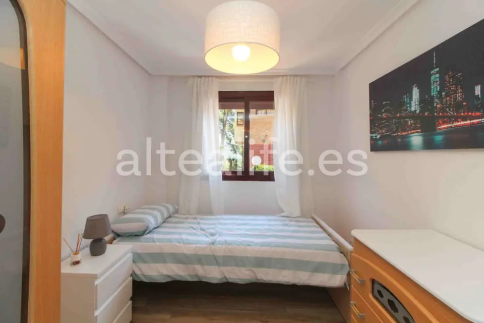 Villa de 3 Dormitorios con Terraza en El Tossal (22/30)