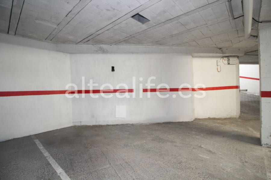 Plaza de Garaje en la zona centro de Alfaz del Pi (5/11)
