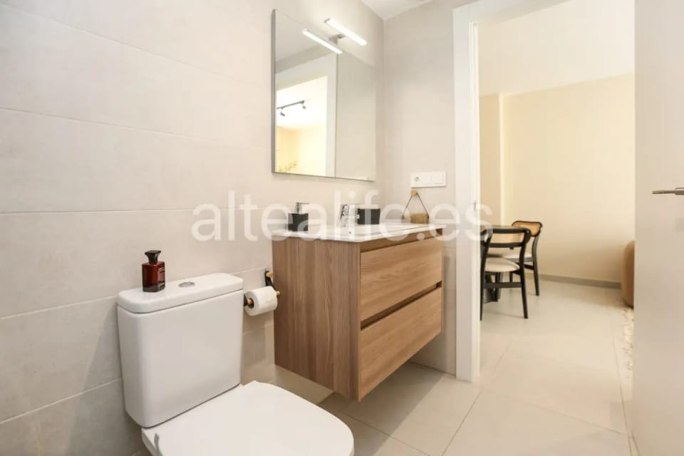Apartamento con Garaje y a 2 minutos de la Playa en el centro de Altea (23/30)