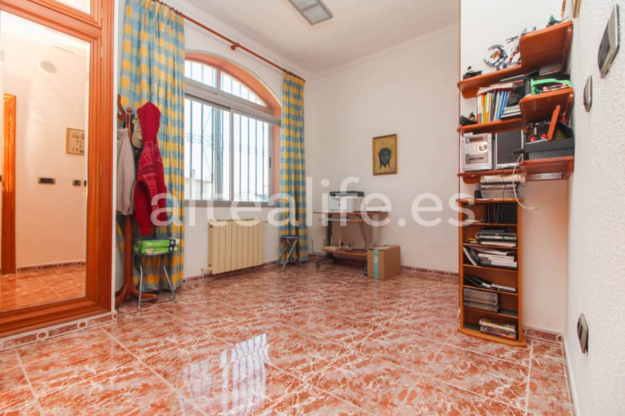 Gran Villa con Apartamento en la zona del Albir (25/30)