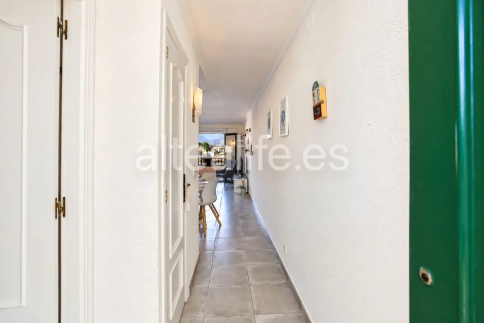 Apartamento Reformado en alquiler con Terraza y Piscina Comunitaria en Mascarat Altea (26/30)