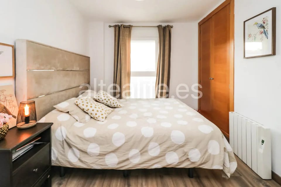 Amplio Apartamento Reformado en Garganes Altea (25/30)