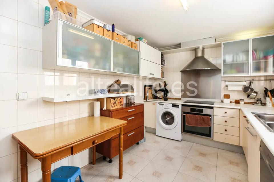 Apartamento Amplio en Venta en el Centro de Polop con Ascensor y Balcones (16/30)