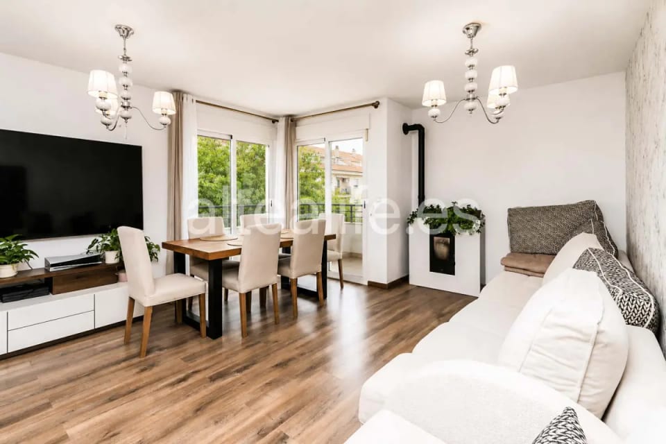 Amplio Apartamento Reformado en Garganes Altea (11/30)